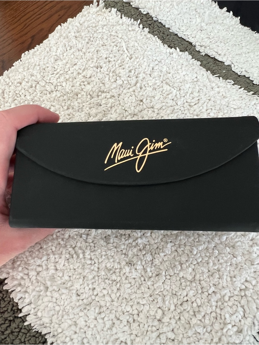 Maui Jim Black Sunglasses Pouch with Gold Logo